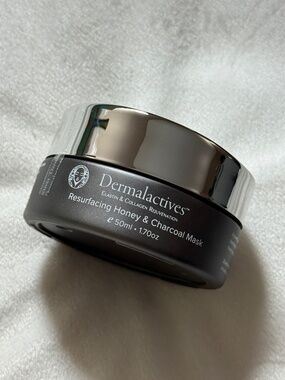 Dermalactives Resurfacing Honey and Charcoal Mask 50ML